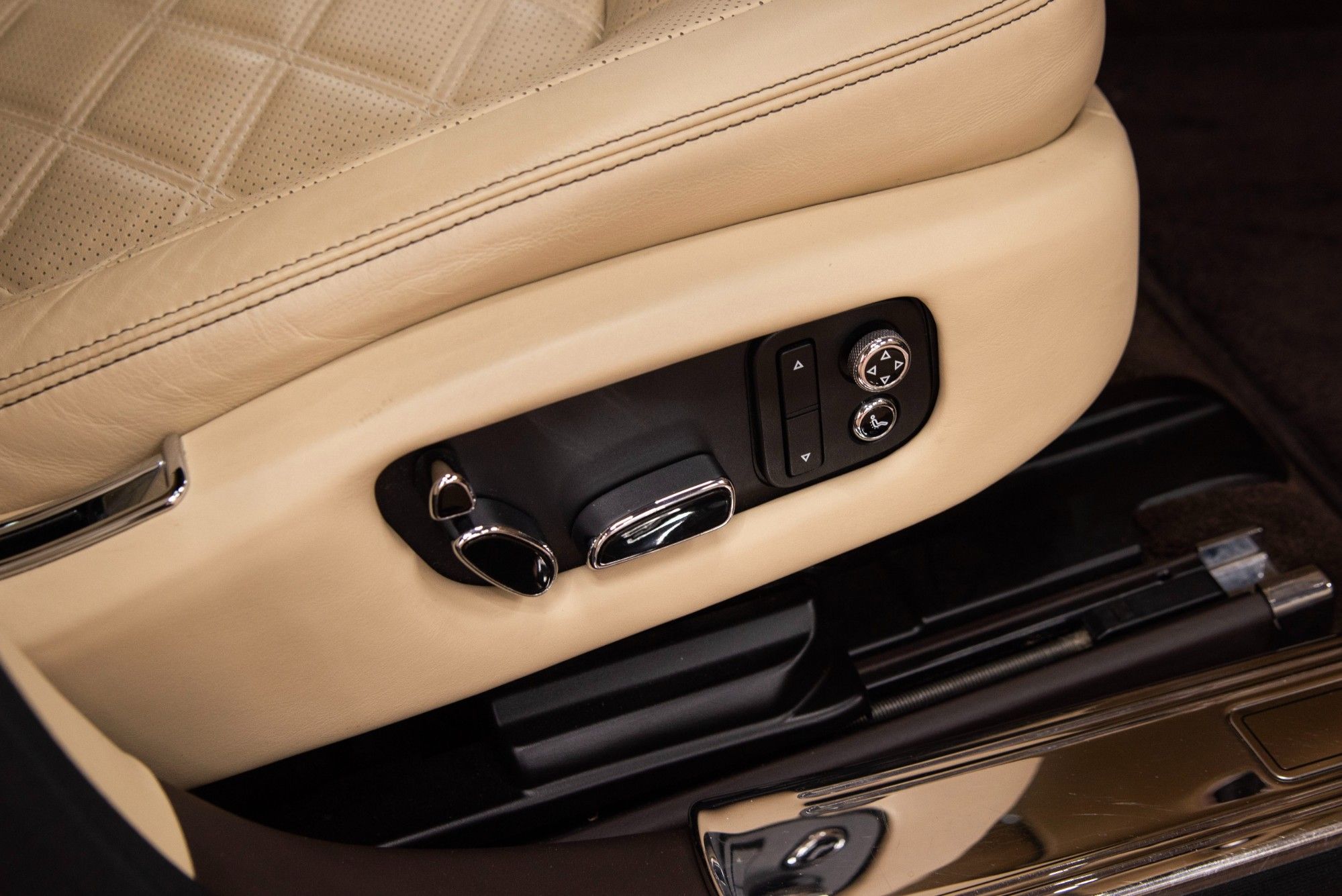 USED 2016 M BENTLEY MULSANNE 6.75 V8 Speed 