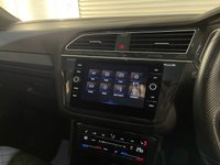 USED 2021 21 VOLKSWAGEN TIGUAN 1.5 TSI R-Line SUV 5dr Petrol DSG Euro 6 (s/s) (150 ps) PANROOF+APPLE CAR PLAY+REV CAM