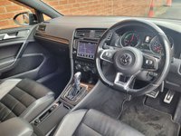 USED 2015 65 VOLKSWAGEN GOLF 1.4 TSI GTE Nav Hatchback 5dr Petrol Plug-in Hybrid DSG Euro 6 (s/s) (204 ps) 
