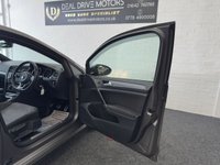 USED 2017 66 VOLKSWAGEN GOLF 2.0 TDI BlueMotion Tech R-Line Edition Hatchback 5dr Diesel Manual Euro 6 (s/s) (150 ps) SUNROOF APPLE CAR PLAY DAB