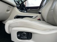 USED 2021 71 JAGUAR F-PACE 2.0 D200 MHEV SE SUV 5dr Diesel Auto AWD Euro 6 (s/s) (204 ps) 