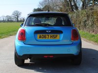 USED 2017 67 MINI HATCH 1.5 Cooper Hatchback 3dr Petrol Manual Euro 6 (s/s) (136 ps) www.suffolkcarcentre.co.uk - Located at Ilketshall