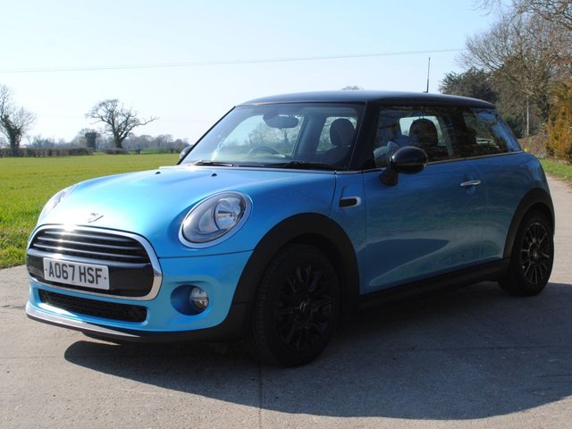 2017 67 MINI Hatch 1.5 Cooper Hatchback 3dr Petrol Manual Euro 6 (s/s) (136 ps)