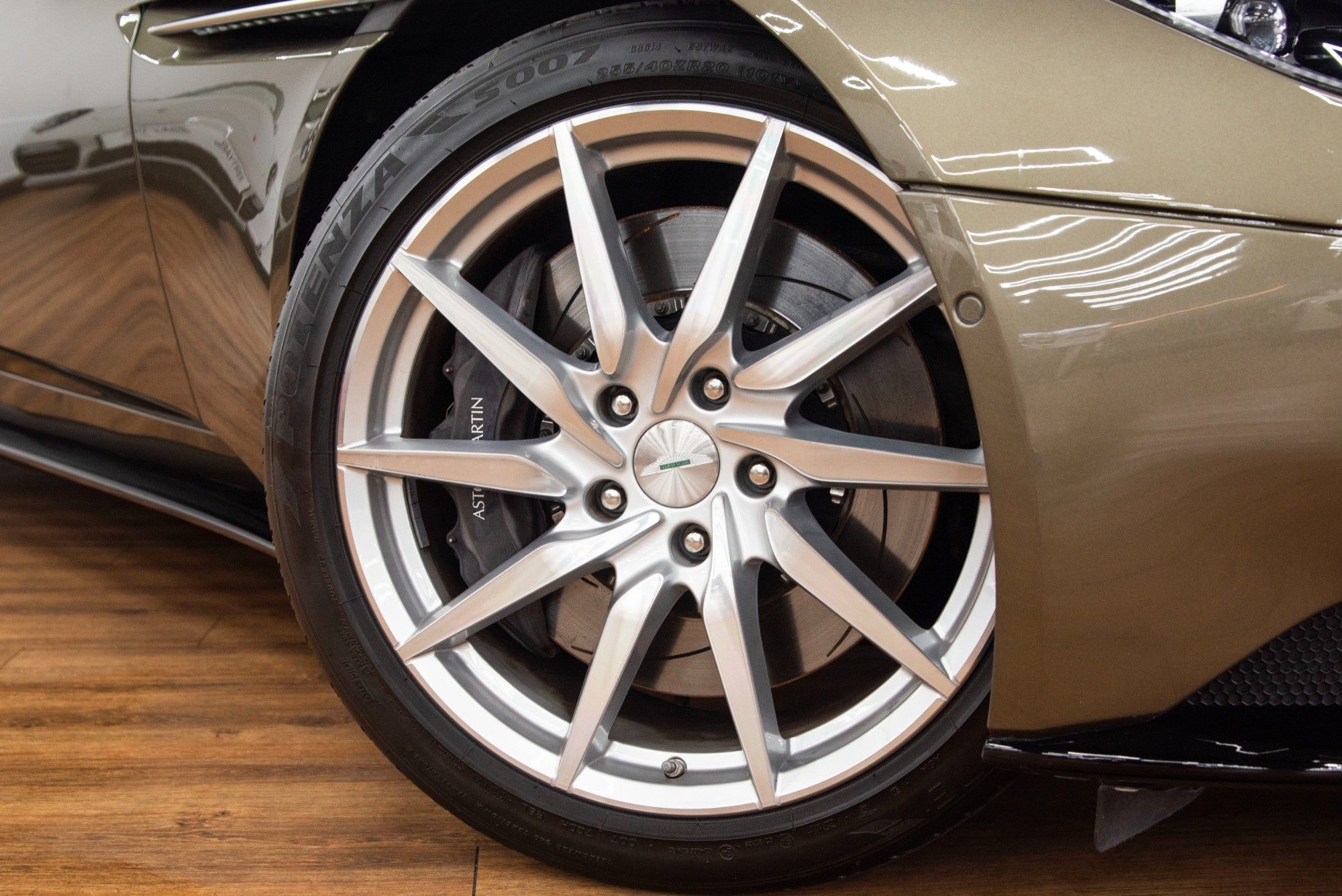 USED 2018 18 ASTON MARTIN DB11 4.0 V8 Coupe 2dr 