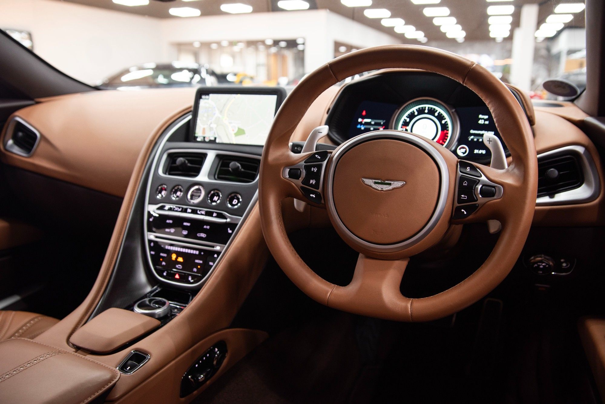 USED 2018 18 ASTON MARTIN DB11 4.0 V8 Coupe 2dr 