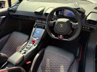 USED 2021 70 LAMBORGHINI HURACAN 5.2 V10 LP 640-4 EVO Spyder 2dr Petrol LDF 4WD Euro 6 (s/s) (640 ps) 