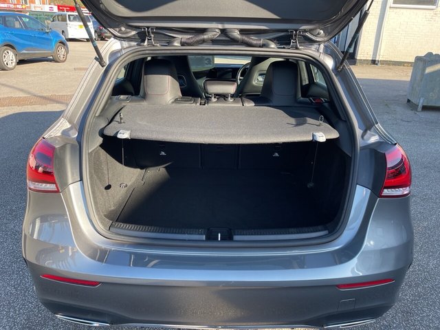 2018 Mercedes-Benz A-Class 1.3L Amg Line 5dr - Photo 9