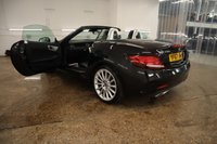 USED 2017 67 MERCEDES-BENZ SLC 2.1 SLC250d AMG Line Convertible 2dr Diesel G-Tronic Euro 6 (s/s) (204 ps) HEATED AIR SCARF HEATED SEATS PANORAMIC GLASS ROOF LOW MILES
