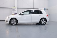 USED 2015 15 VOLKSWAGEN GOLF 1.6 TDI BlueMotion Tech Match Hatchback 5dr Diesel Manual Euro 5 (s/s) (105 ps) Adaptive Cruise Control, &pound;20 Tax, Full Service History