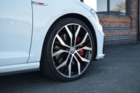 USED 2019 19 VOLKSWAGEN GOLF 2.0 TSI GPF GTI Performance Hatchback 5dr Petrol DSG Euro 6 (s/s) (245 ps) PAN ROOF / DYNAUDIO / SANTIAGO
