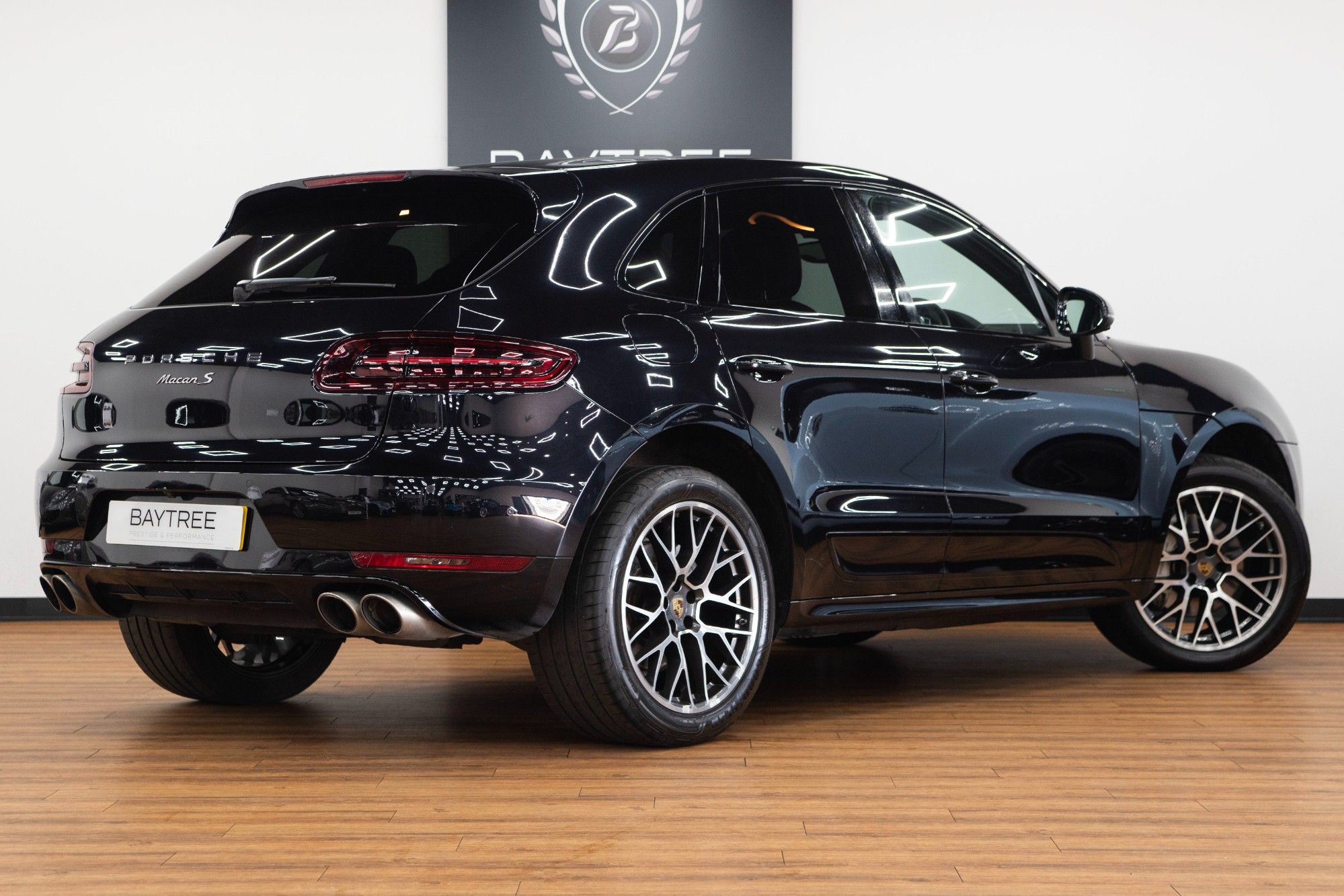 USED 2017 PORSCHE MACAN 3.0 TD V6 S SUV 