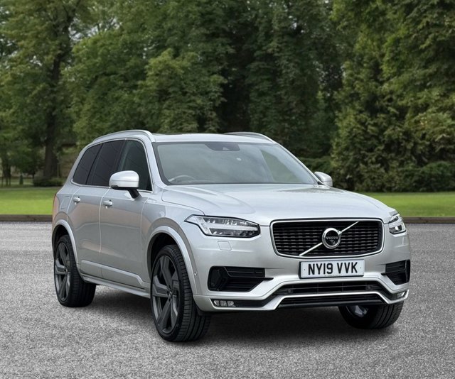 2019 VOLVO XC90