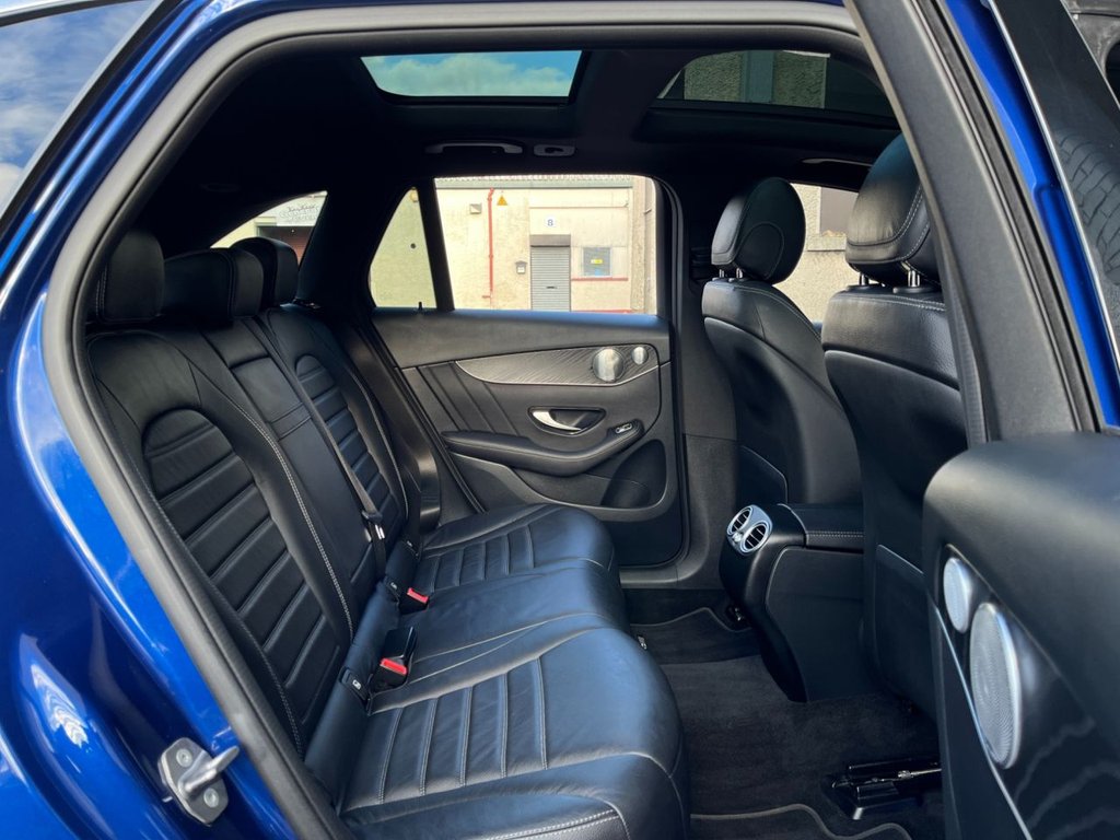 USED 2020 20 MERCEDES-BENZ GLC 2.0 GLC300d AMG Line (Premium Plus) SUV 5dr Diesel G-Tronic+ 4MATIC Euro 6 (s/s) (245 ps) 