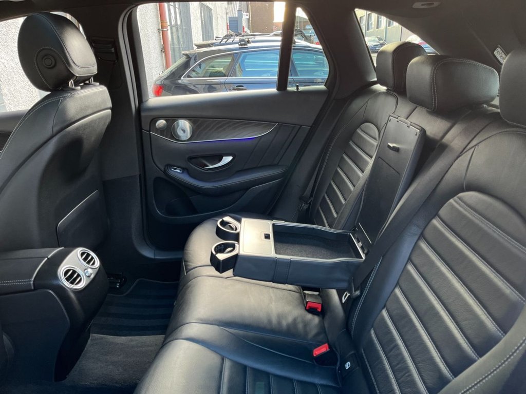 USED 2020 20 MERCEDES-BENZ GLC 2.0 GLC300d AMG Line (Premium Plus) SUV 5dr Diesel G-Tronic+ 4MATIC Euro 6 (s/s) (245 ps) 