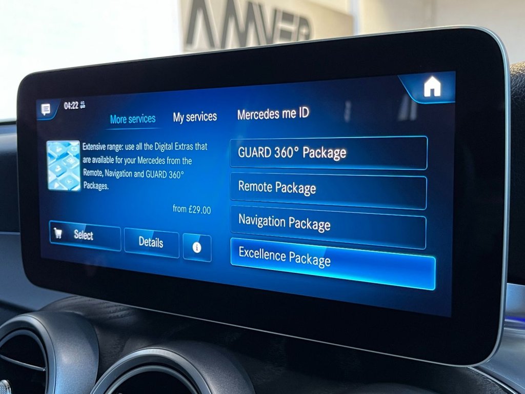 USED 2020 20 MERCEDES-BENZ GLC 2.0 GLC300d AMG Line (Premium Plus) SUV 5dr Diesel G-Tronic+ 4MATIC Euro 6 (s/s) (245 ps) 