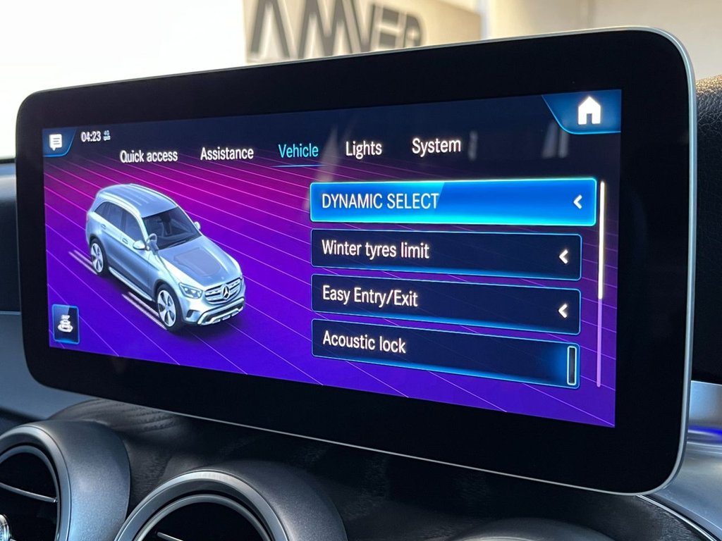 USED 2020 20 MERCEDES-BENZ GLC 2.0 GLC300d AMG Line (Premium Plus) SUV 5dr Diesel G-Tronic+ 4MATIC Euro 6 (s/s) (245 ps) 