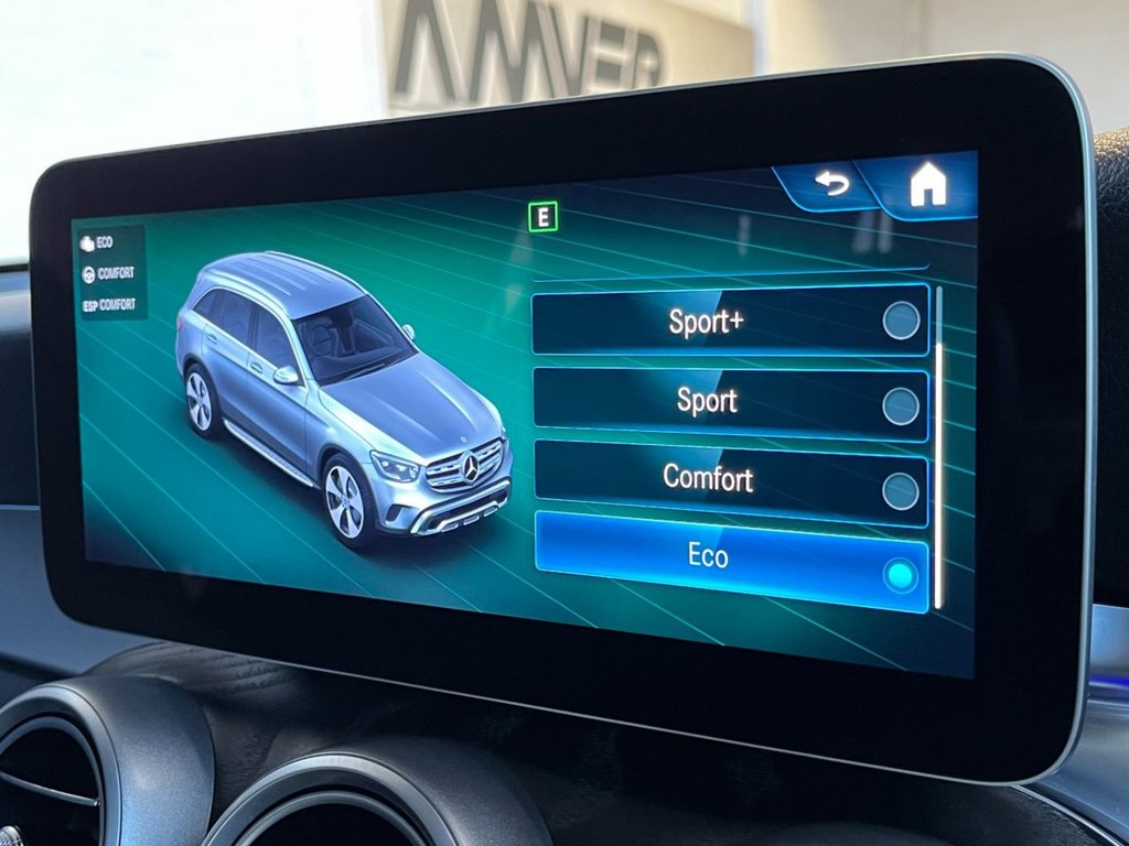 USED 2020 20 MERCEDES-BENZ GLC 2.0 GLC300d AMG Line (Premium Plus) SUV 5dr Diesel G-Tronic+ 4MATIC Euro 6 (s/s) (245 ps) 