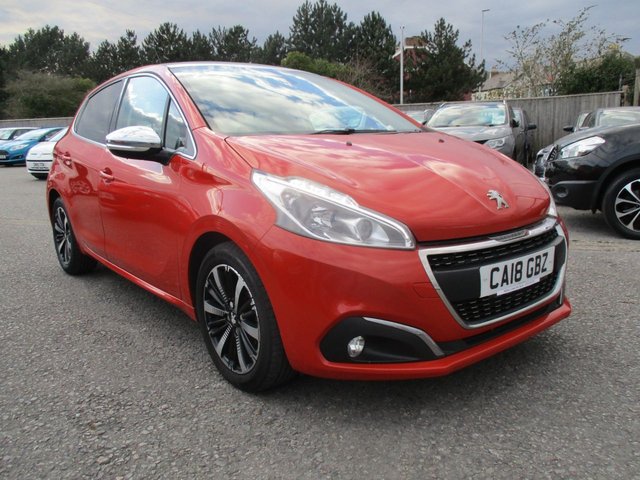 View our PEUGEOT 208