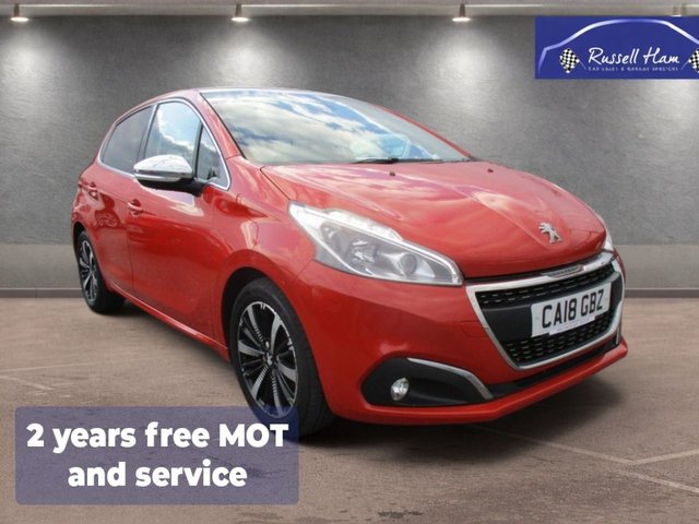 View our PEUGEOT 208