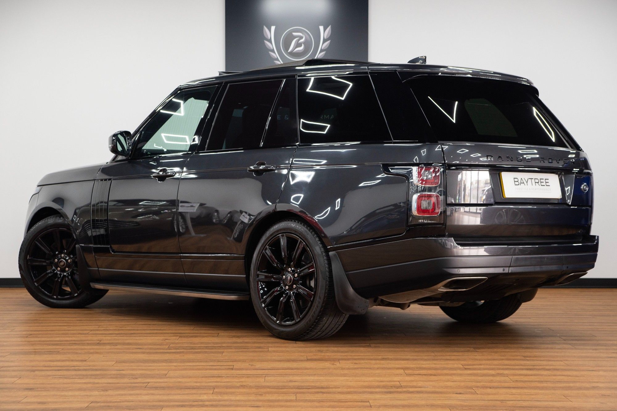 USED 2021 LAND ROVER RANGE ROVER 2.0 P400e Westminster Black Petrol Plug-in Hybrid 