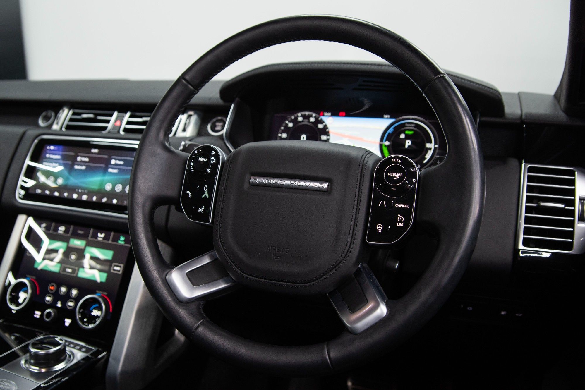 USED 2021 LAND ROVER RANGE ROVER 2.0 P400e Westminster Black Petrol Plug-in Hybrid 
