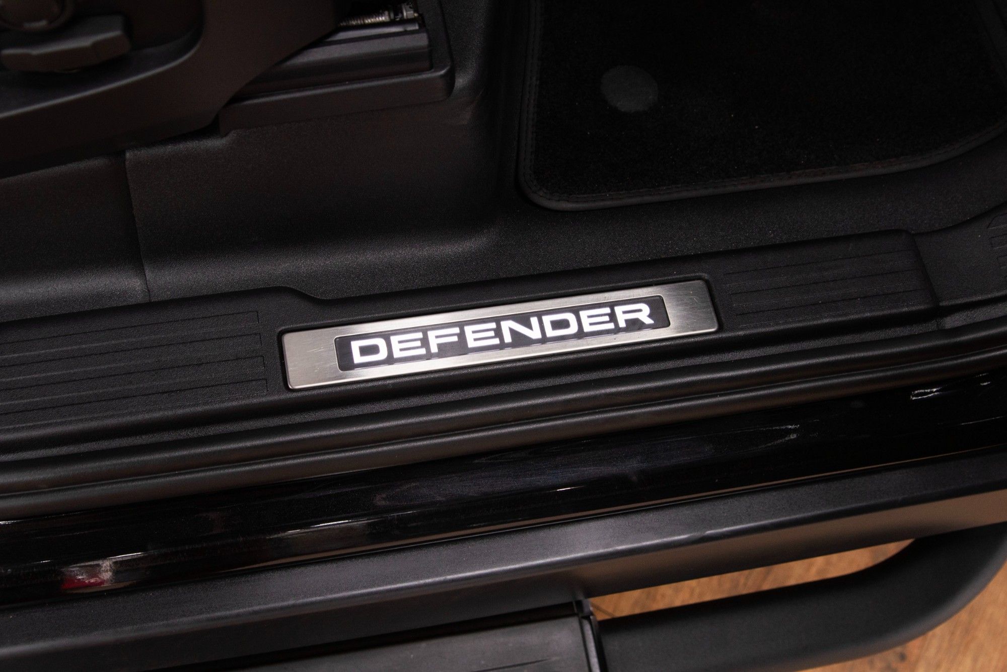 USED 2021 LAND ROVER DEFENDER 90 3.0 P400 MHEV X 
