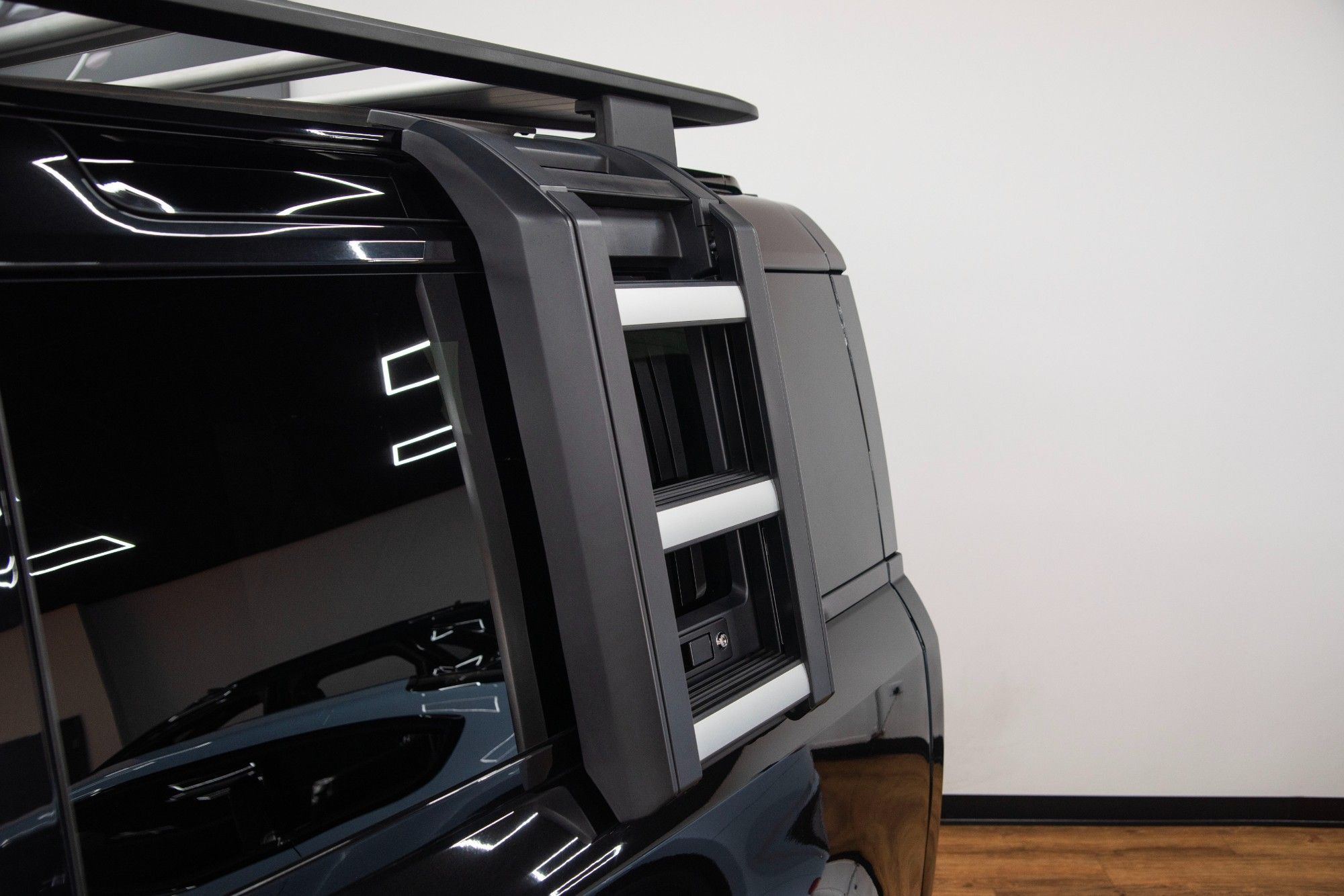 USED 2021 LAND ROVER DEFENDER 90 3.0 P400 MHEV X 