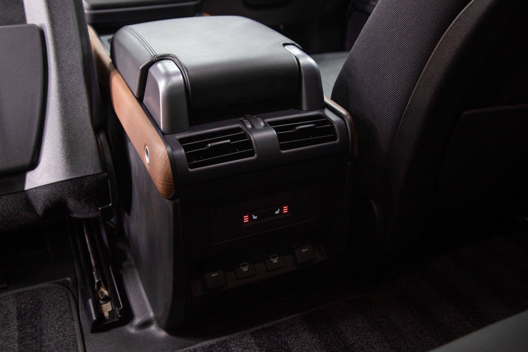 USED 2021 LAND ROVER DEFENDER 90 3.0 P400 MHEV X 