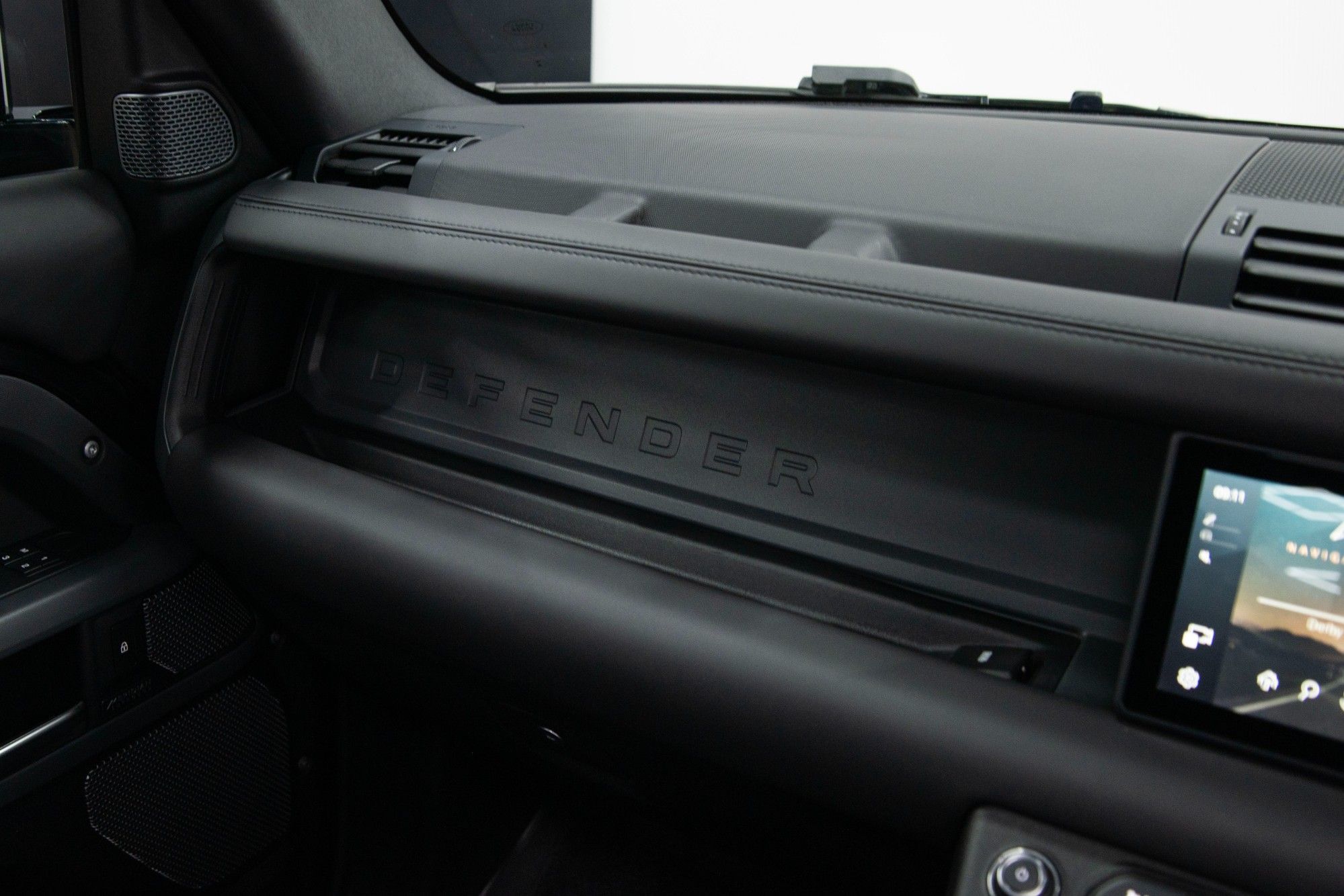 USED 2021 LAND ROVER DEFENDER 90 3.0 P400 MHEV X 