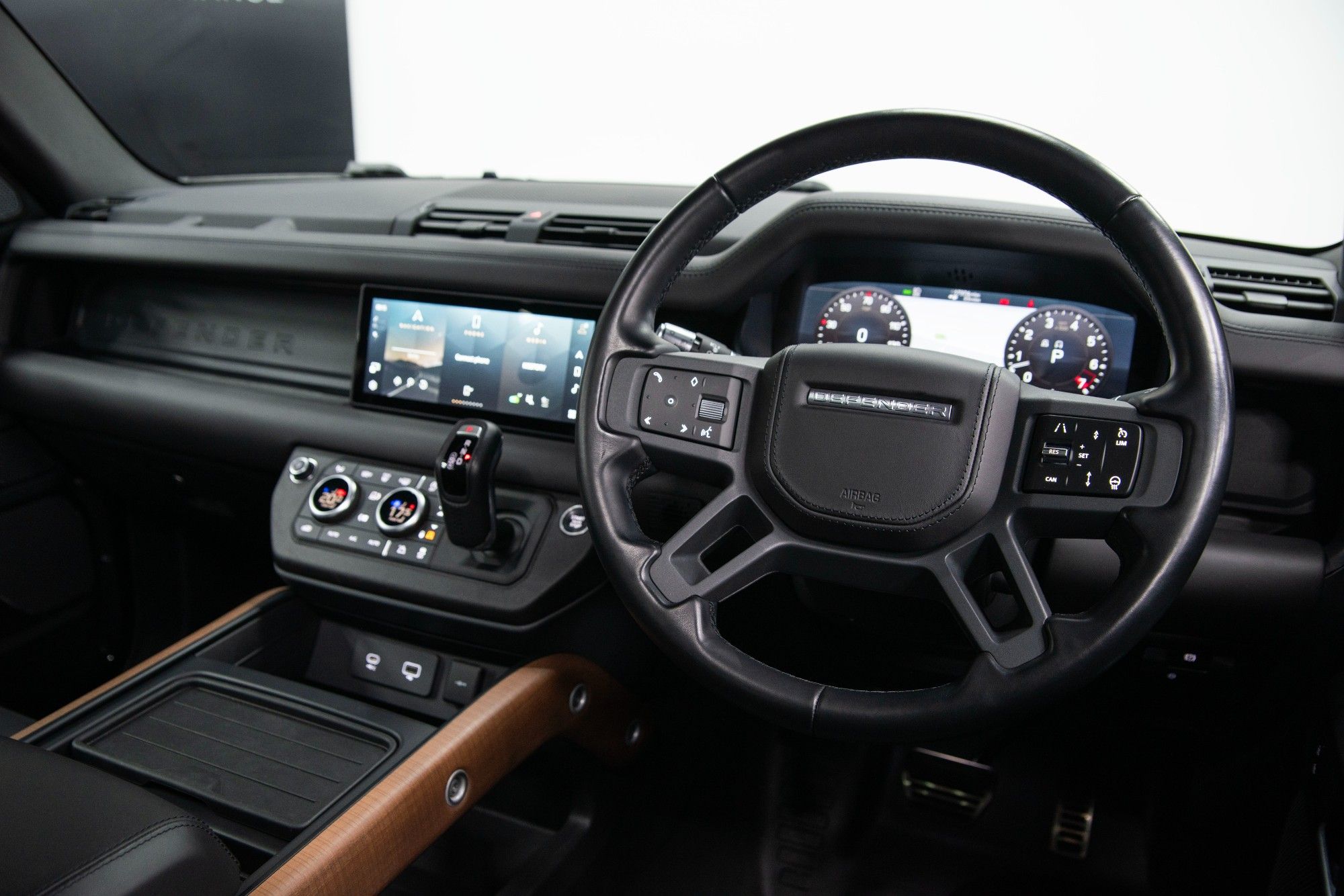 USED 2021 LAND ROVER DEFENDER 90 3.0 P400 MHEV X 