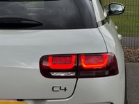 USED 2019 69 CITROEN C4 CACTUS 1.2 PureTech Flair Hatchback 5dr Petrol EAT6 Euro 6 (s/s) (130 ps) Full Main Dealer Service History  |  1 Owner from Brand New  |  2 Keys