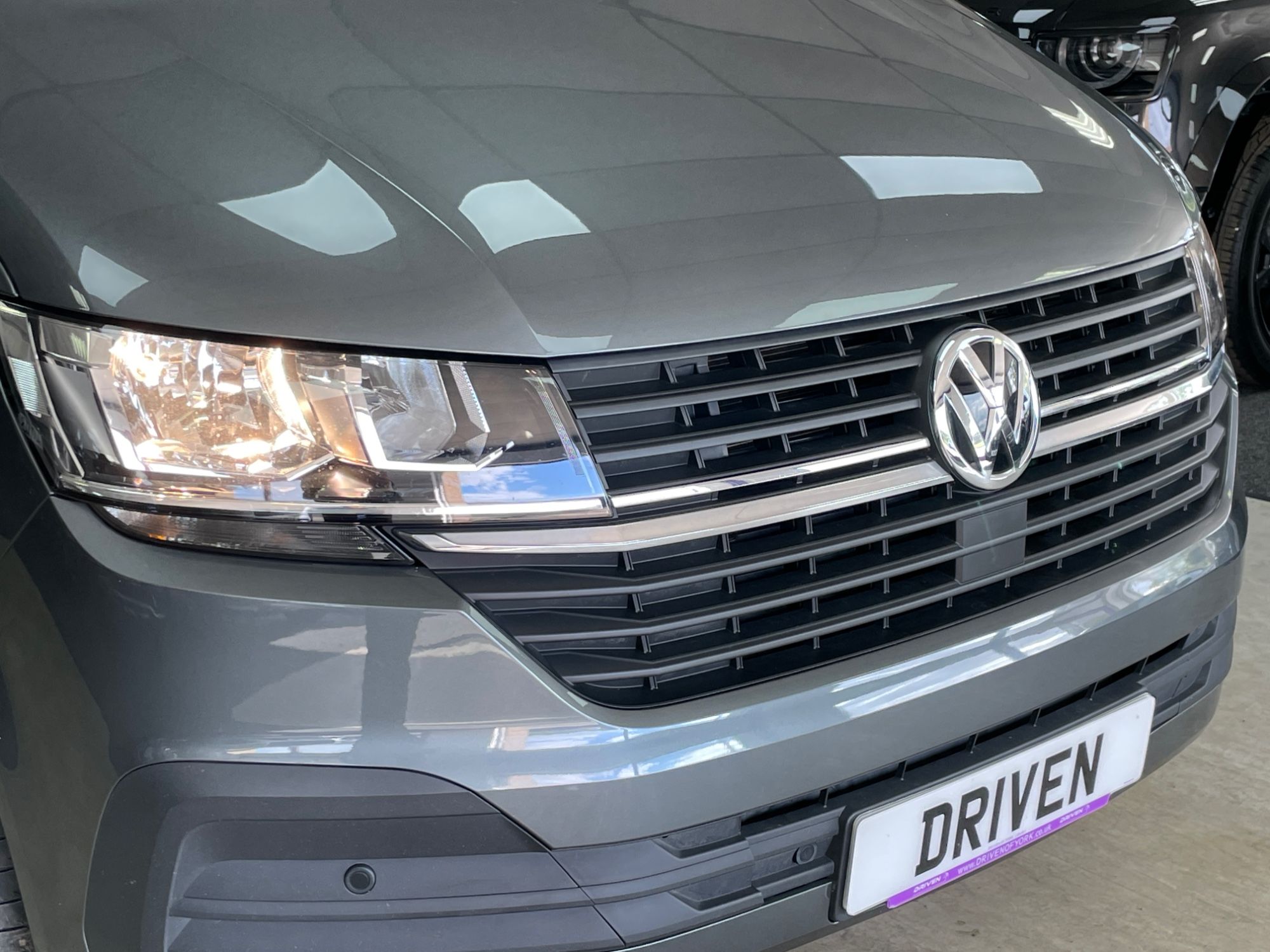 USED 2021 71 VOLKSWAGEN TRANSPORTER 2.0 TDI T28 Highline Panel Van 5dr Diesel Manual FWD SWB Euro 6 (s/s) (110 ps) 