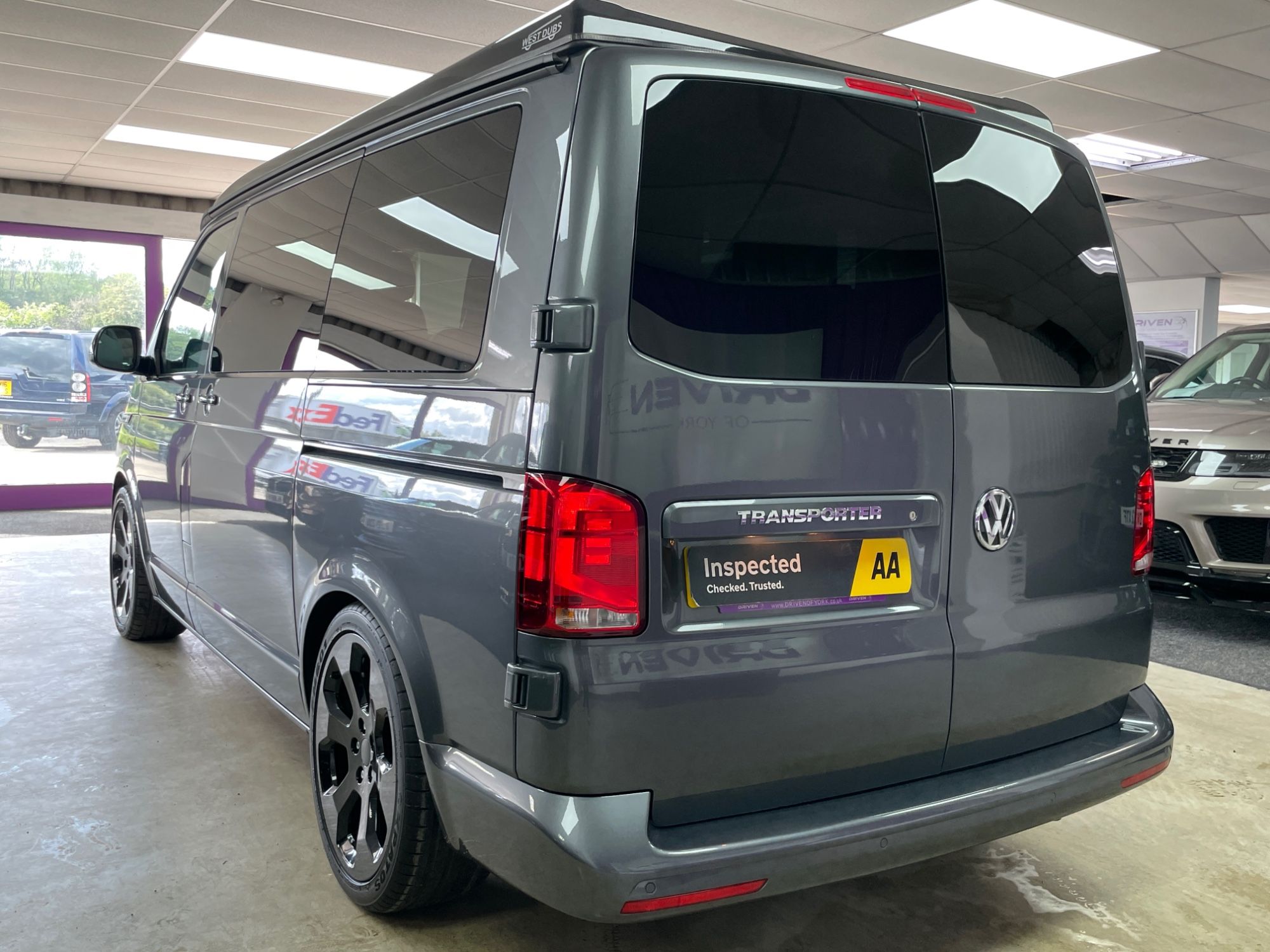 USED 2021 71 VOLKSWAGEN TRANSPORTER 2.0 TDI T28 Highline Panel Van 5dr Diesel Manual FWD SWB Euro 6 (s/s) (110 ps) 