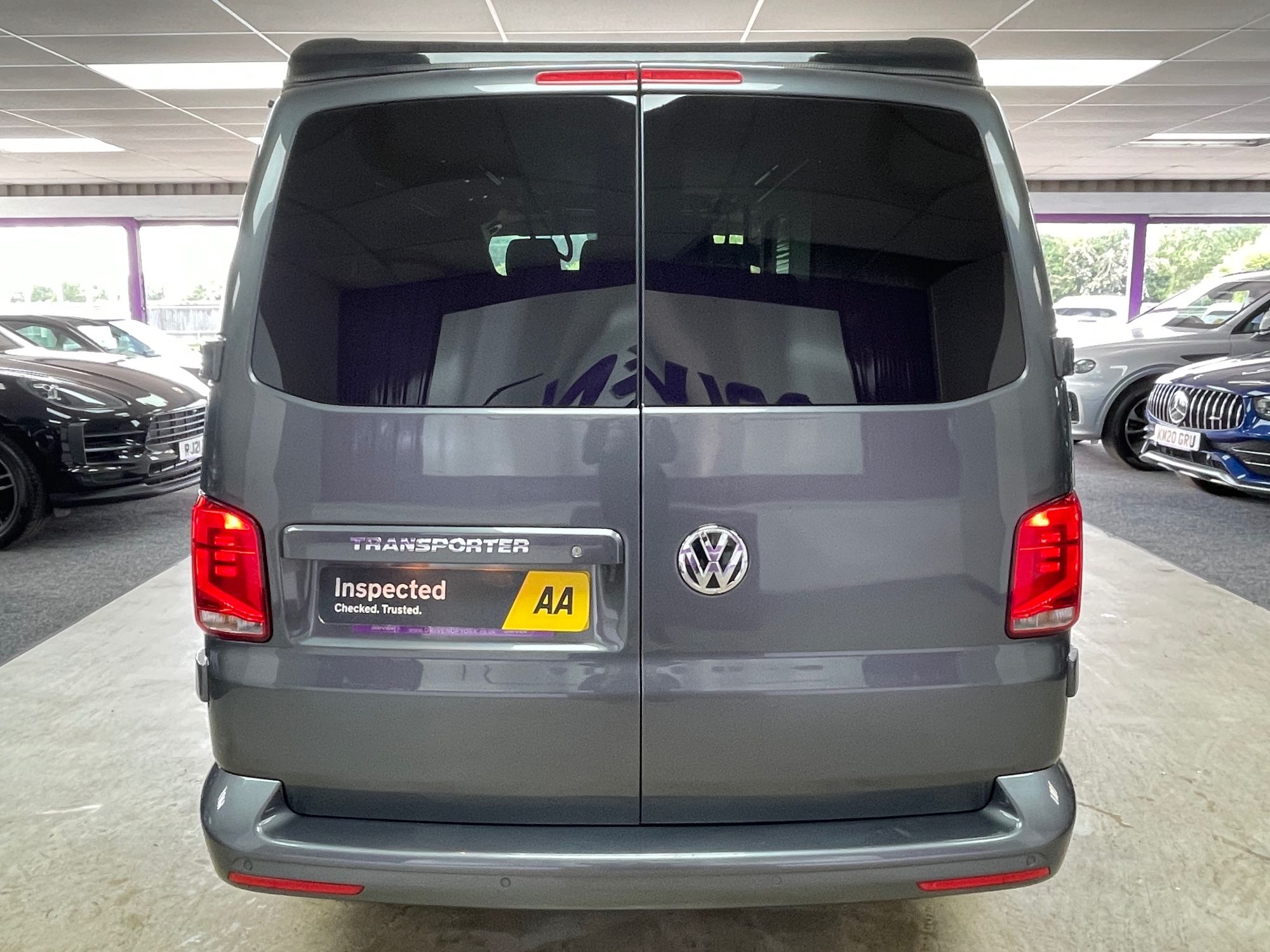 USED 2021 71 VOLKSWAGEN TRANSPORTER 2.0 TDI T28 Highline Panel Van 5dr Diesel Manual FWD SWB Euro 6 (s/s) (110 ps) 