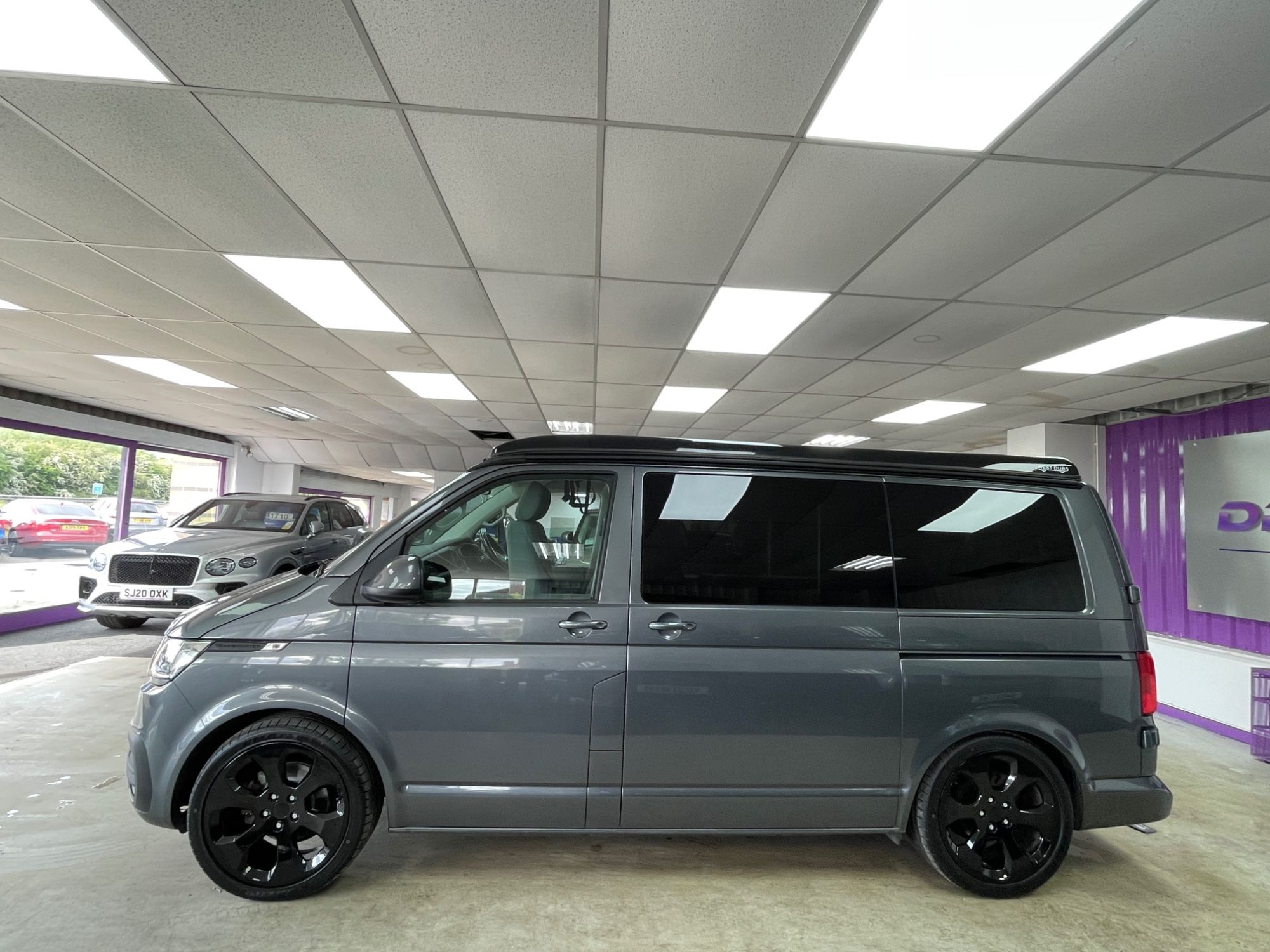 USED 2021 71 VOLKSWAGEN TRANSPORTER 2.0 TDI T28 Highline Panel Van 5dr Diesel Manual FWD SWB Euro 6 (s/s) (110 ps) 