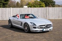 USED 2011 61 MERCEDES-BENZ SLS 6.2 63 V8 AMG Roadster 2dr Petrol SpdS DCT Euro 5 (571 ps) PERFECT CAR FOR A COLLECTOR