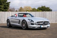 USED 2011 61 MERCEDES-BENZ SLS 6.2 63 V8 AMG Roadster 2dr Petrol SpdS DCT Euro 5 (571 ps) PERFECT CAR FOR A COLLECTOR