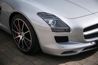 USED 2011 61 MERCEDES-BENZ SLS 6.2 63 V8 AMG Roadster 2dr Petrol SpdS DCT Euro 5 (571 ps) PERFECT CAR FOR A COLLECTOR