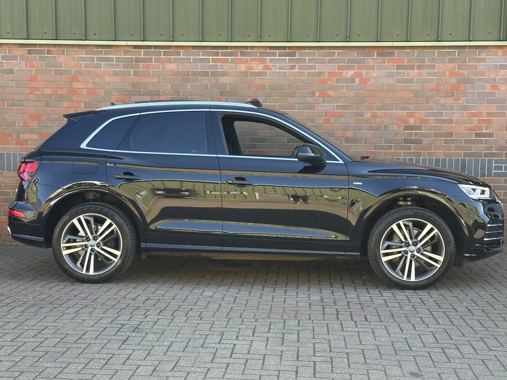 USED 2020 70 AUDI Q5 2.0 TFSI 45 S line SUV 5dr Petrol S Tronic quattro Euro 6 (s/s) (245 ps) PAN ROOF|TECH COMFORT & SOUND