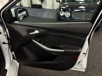 USED 2013 63 FORD FOCUS 2.0T EcoBoost ST-2 Hatchback 5dr Petrol Manual Euro 5 (s/s) (250 ps) UK DELIVERY FLAT FEE &pound;175 (SUBJECT TO DEAL) *OVER 100 IMAGES ON OUR WEBSITE*BESPOKE FINANCE ARRANGED*PART EXCHANGE WELCOME*ALL VEHICLES HPI CLEAR