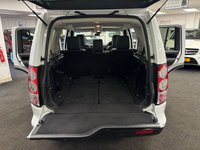 USED 2013 62 LAND ROVER DISCOVERY 4 3.0 SD V6 HSE SUV 5dr Diesel Auto 4WD Euro 5 (255 bhp) UK DELIVERY FLAT FEE &pound;175 (SUBJECT TO DEAL) *OVER 100 IMAGES ON OUR WEBSITE*BESPOKE FINANCE ARRANGED*PART EXCHANGE WELCOME*ALL VEHICLES HPI CLEAR