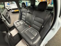 USED 2013 63 VOLVO V70 2.4 D5 SE Lux Estate 5dr Diesel Geartronic Euro 5 (215 ps) UK DELIVERY FLAT FEE &pound;175 (SUBJECT TO DEAL) *OVER 100 IMAGES ON OUR WEBSITE*BESPOKE FINANCE ARRANGED*PART EXCHANGE WELCOME*ALL VEHICLES HPI CLEAR