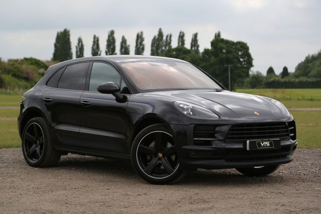 2019 68 Porsche Macan 2.0T SUV 5dr Petrol PDK 4WD Euro 6 (s/s) (245 ps)
