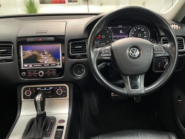 View our VOLKSWAGEN TOUAREG