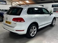USED 2014 64 VOLKSWAGEN TOUAREG 3.0 TDI V6 BlueMotion Tech R-Line SUV 5dr Diesel Tiptronic 4WD Euro 5 (s/s) (245 ps) PAN ROOF+20"ALLOYS+MEMORY PACK