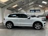 USED 2014 64 VOLKSWAGEN TOUAREG 3.0 TDI V6 BlueMotion Tech R-Line SUV 5dr Diesel Tiptronic 4WD Euro 5 (s/s) (245 ps) PAN ROOF+20"ALLOYS+MEMORY PACK