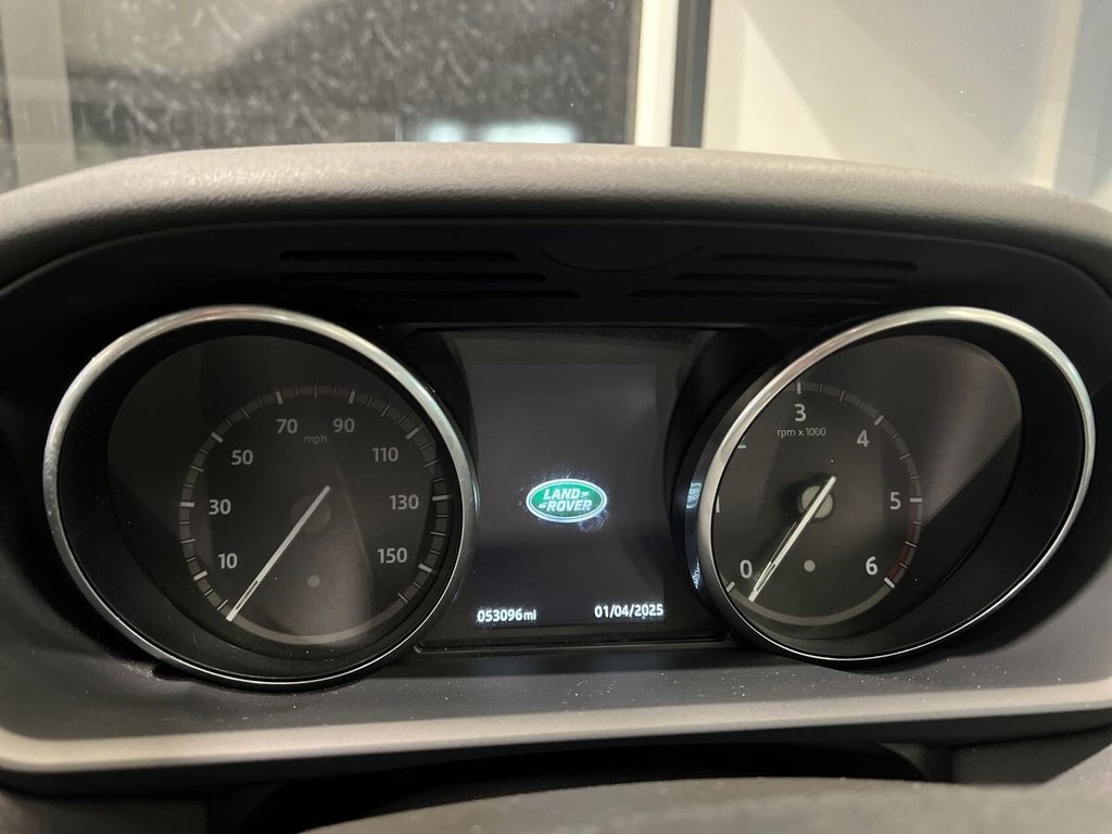 USED 2017 17 LAND ROVER DISCOVERY 3.0 TD V6 HSE SUV 5dr Diesel Auto 4WD Euro 6 (s/s) (258 ps) DEPLOY TOW BAR|1 YEAR WARRANTY