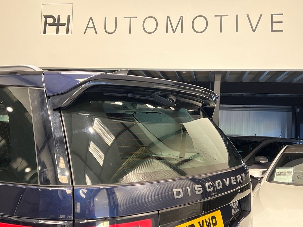 USED 2017 17 LAND ROVER DISCOVERY 3.0 TD V6 HSE SUV 5dr Diesel Auto 4WD Euro 6 (s/s) (258 ps) DEPLOY TOW BAR|1 YEAR WARRANTY