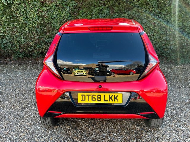2019 TOYOTA AYGO - Photo 6