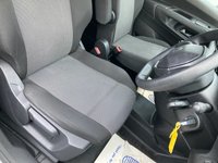 USED 2021 70 PEUGEOT PARTNER 1.5 BlueHDi 950 LWB Crew Cab , 61,700 miles, 1 owner, Full Service History, Euro 6, ULEZ, 5-speed, A/C, Bluetooth & more! Final price +VAT @ 20%! APPROVED CARS AND FINANCE ARE PLEASED TO OFFER THIS PEUGEOT PARTNER 1.5 BLUEDi 950 PROFESSIONAL LONG IN WHITE WITH 61,700 MILES AND A FULL SERVICE HISTORY, 1 OWNER FROM NEW, ULEZ COMPLIANT EURO 6 DIESEL LONG WHEEL BASE CREW CAB WITH 3 REAR SEAT WITH A GREAT SPEC SUCH AS A  5 SPEED MANUAL GEARBOX, AIR CONDITIONING, BLUETOOTH CONNECTIVITY, 16 INCH STEEL WHEELS, 8 INCH TOUCHSCREEN DISPLAY, ULL STEEL BULKHEAD, ELECTRIC WINDOWS, ELECTRIC MIRRORS, DAB RADIO, REAR PARKING SENSORS,  AND MUCH MUCH MORE!